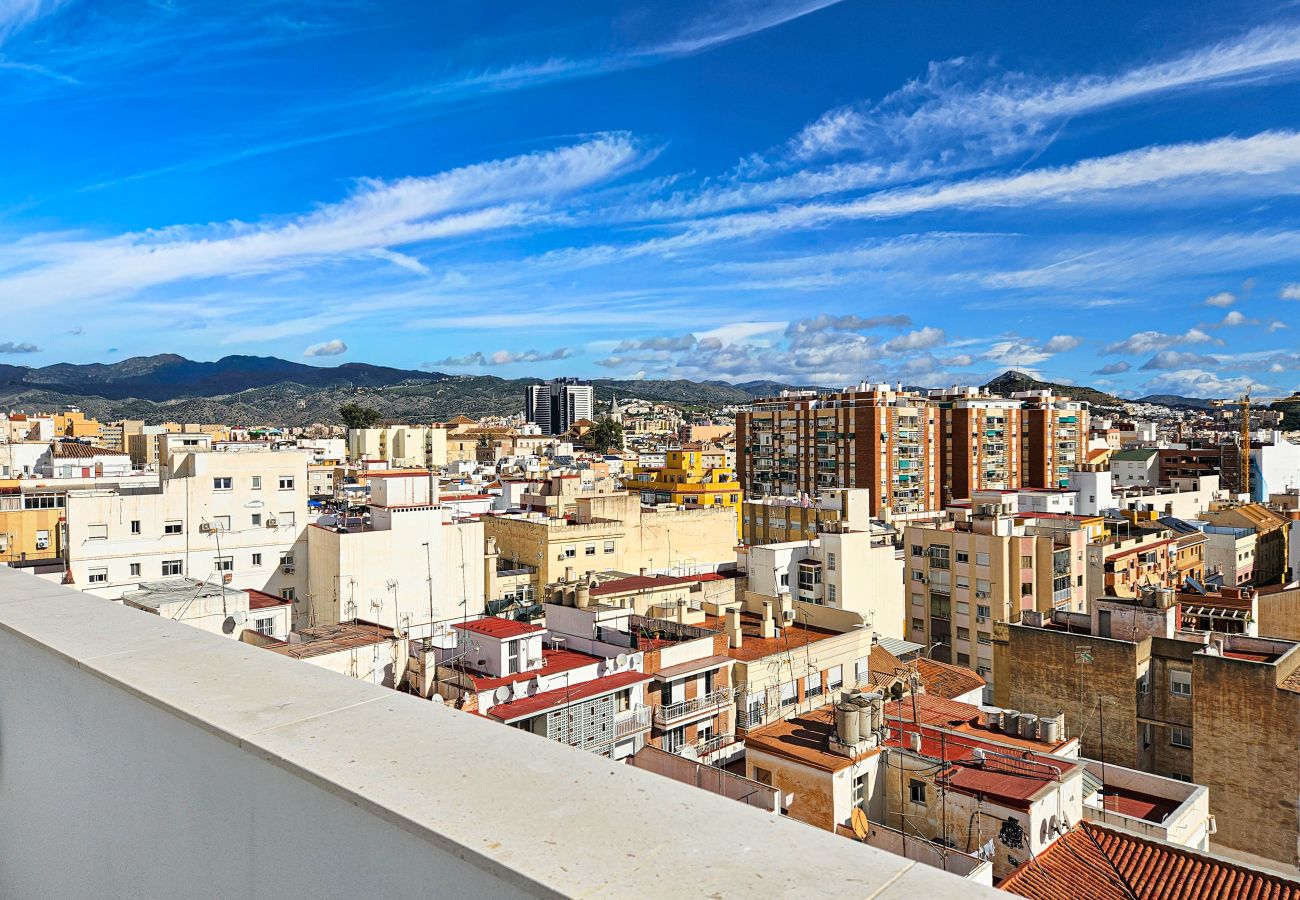 Apartment in Málaga - Apartment in central Malaga with rooftop pool