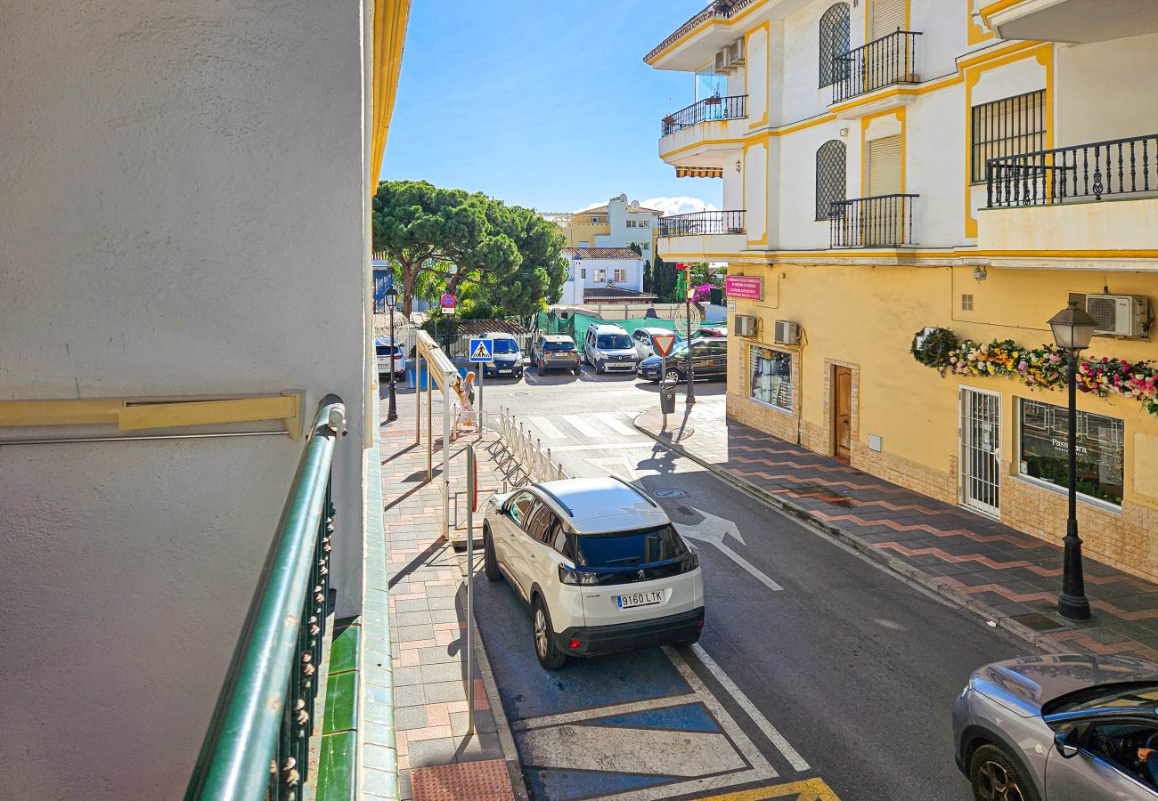 Apartment in Mijas Costa - Apartment in centre of La Cala, 200 metres from beach