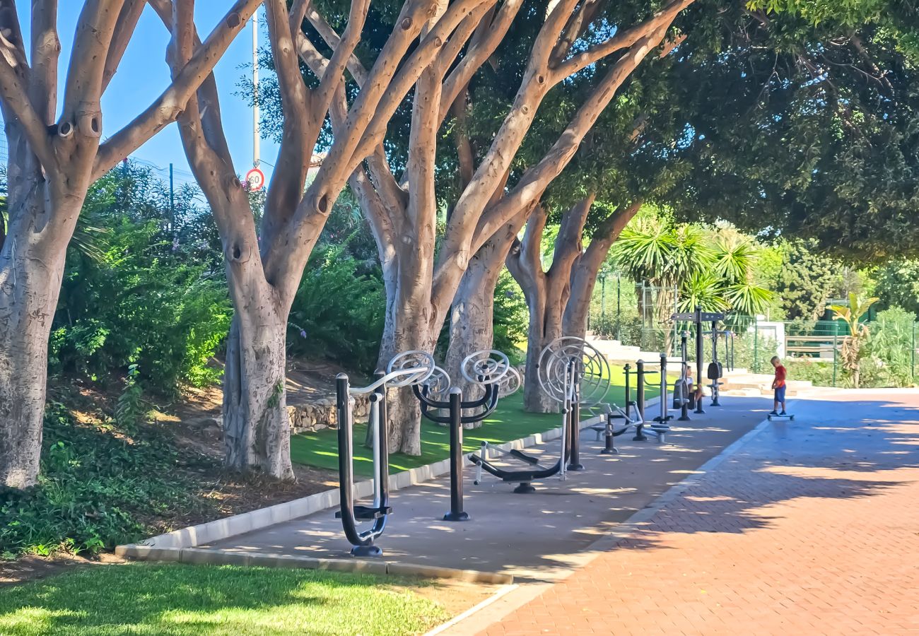 Apartment in Mijas Costa - Apartment in centre of La Cala, 200 metres from beach