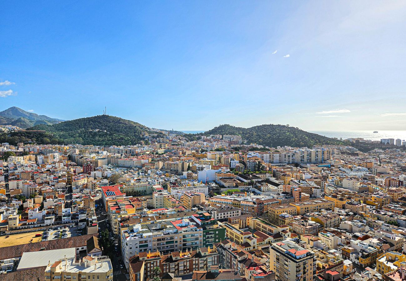 Apartment in Málaga - Urban Sky North Tower apartment, Malaga centre