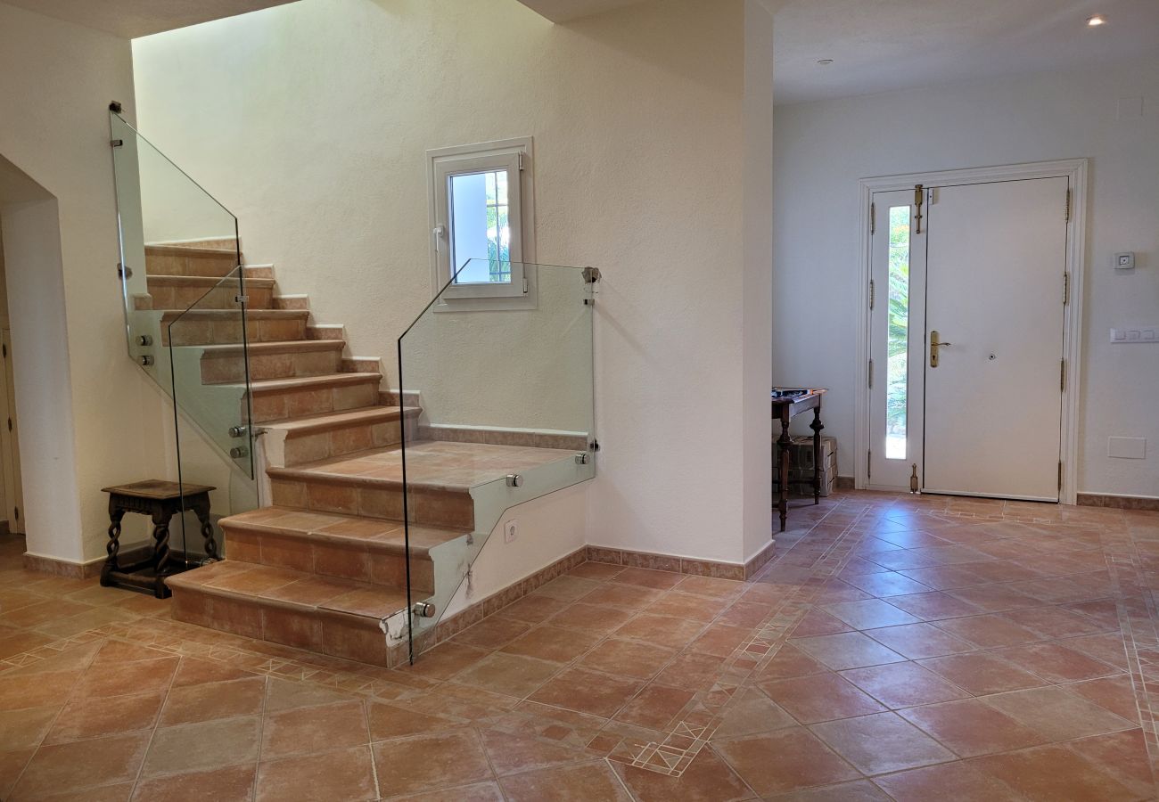 Villa in Mijas Costa - 3 Bedroom villa with private pool in Voltecado