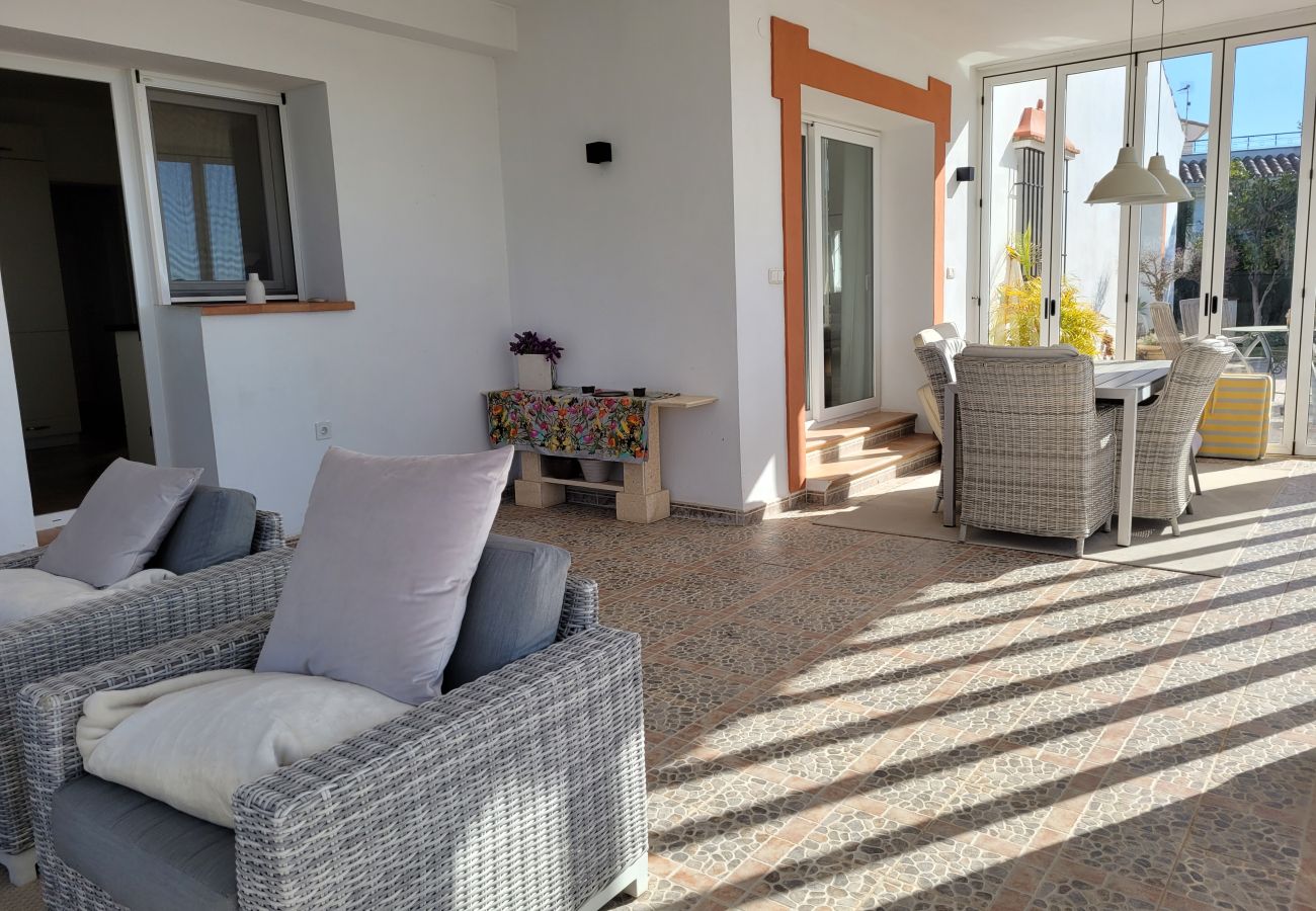 Villa in Mijas Costa - 3 Bedroom villa with private pool in Voltecado