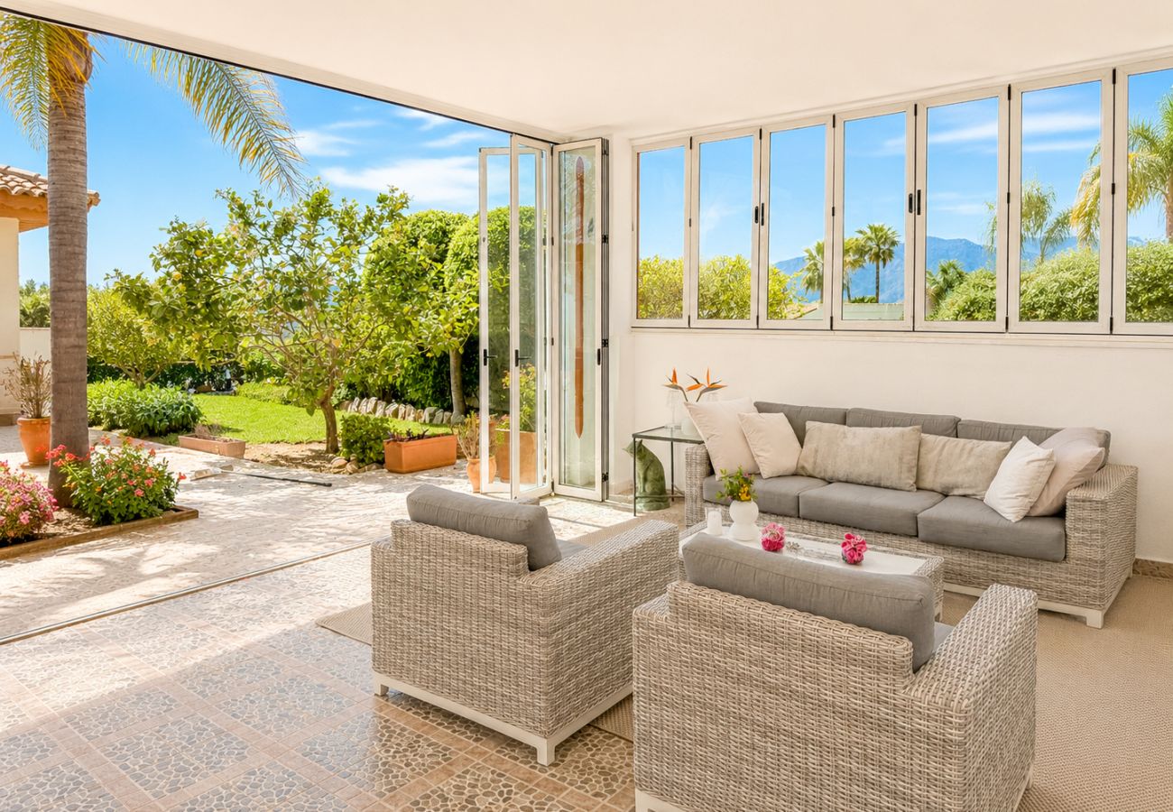 Villa in Mijas Costa - 3 Bedroom villa with private pool in Valtocado