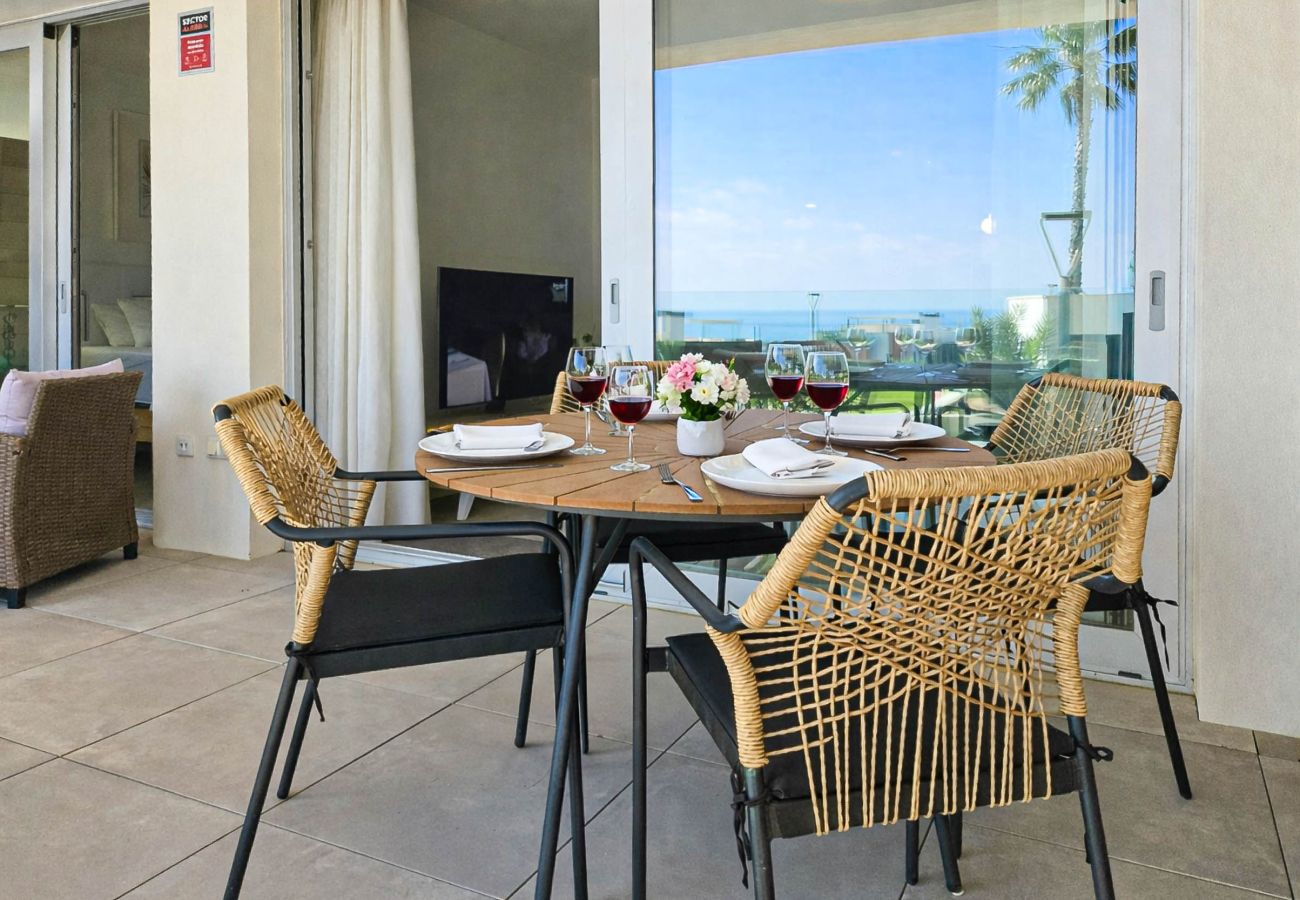 Apartment in Fuengirola - Seaview Apt at Higueron Resort 