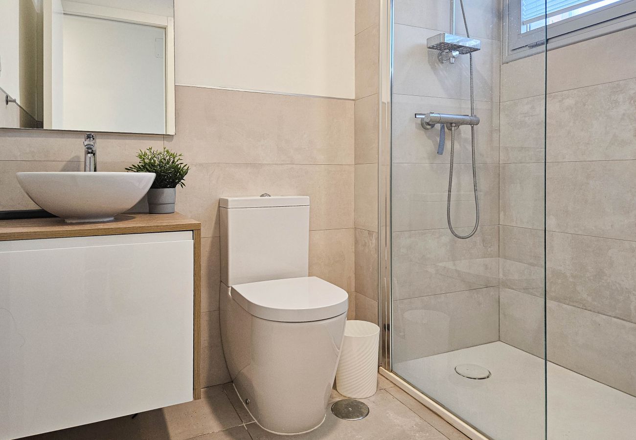 Apartment in Fuengirola - Seaview Apt at Higueron Resort 