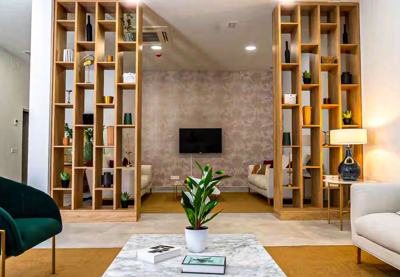 Apartment in Mijas Costa - 3 bed apartment, sea view/3 pools,/gym/spa/padel 