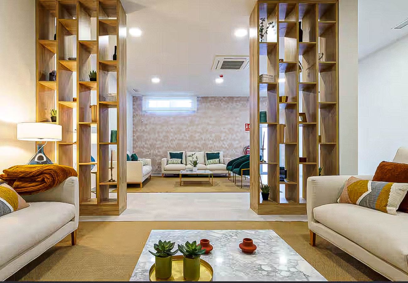 Apartment in Mijas Costa - 3 bed apartment, sea view/3 pools,/gym/spa/padel 