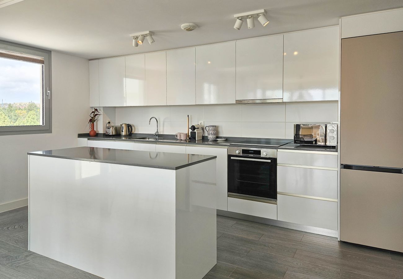 Apartment in Mijas Costa - 3 bed apartment, sea view/3 pools,/gym/spa/padel 