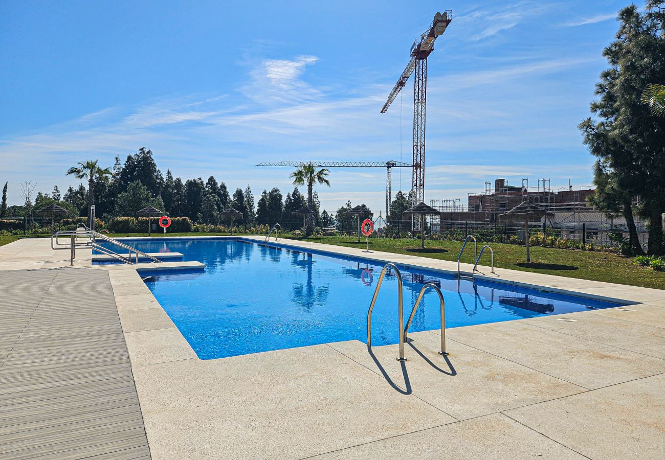 Apartment in Mijas Costa - 3 bed apartment, sea view/3 pools,/gym/spa/padel 