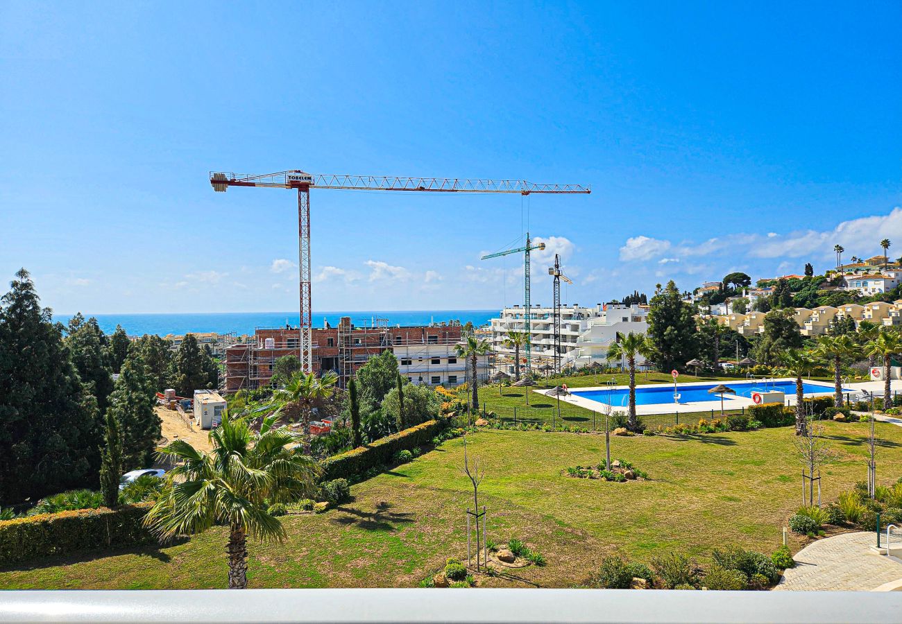 Apartment in Mijas Costa - 3 bed apartment, sea view/3 pools,/gym/spa/padel 