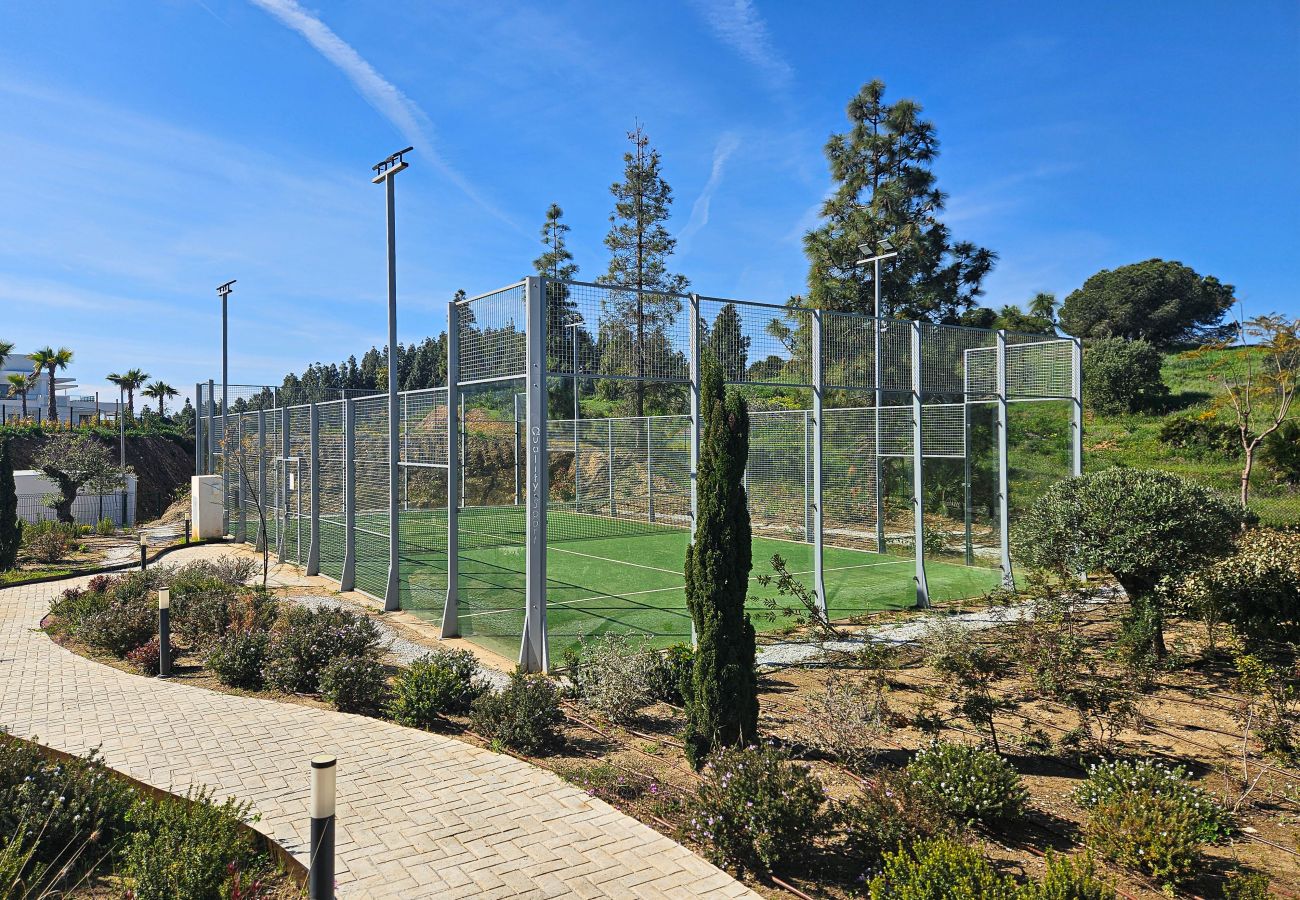 Apartment in Mijas Costa - 3 bed apartment, sea view/3 pools,/gym/spa/padel 