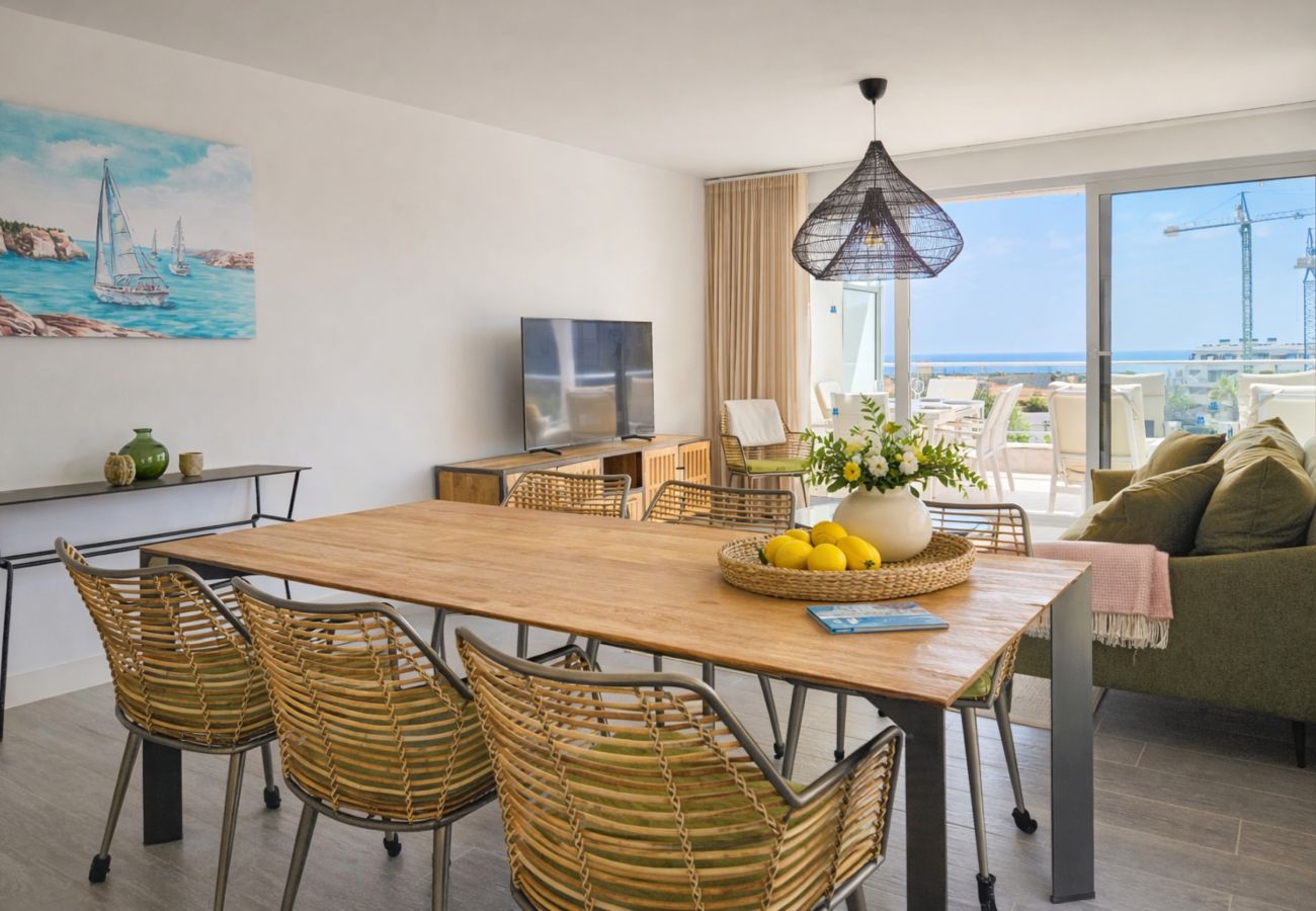 Apartment in Mijas Costa - 3 bed apartment, sea view/3 pools,/gym/spa/padel 