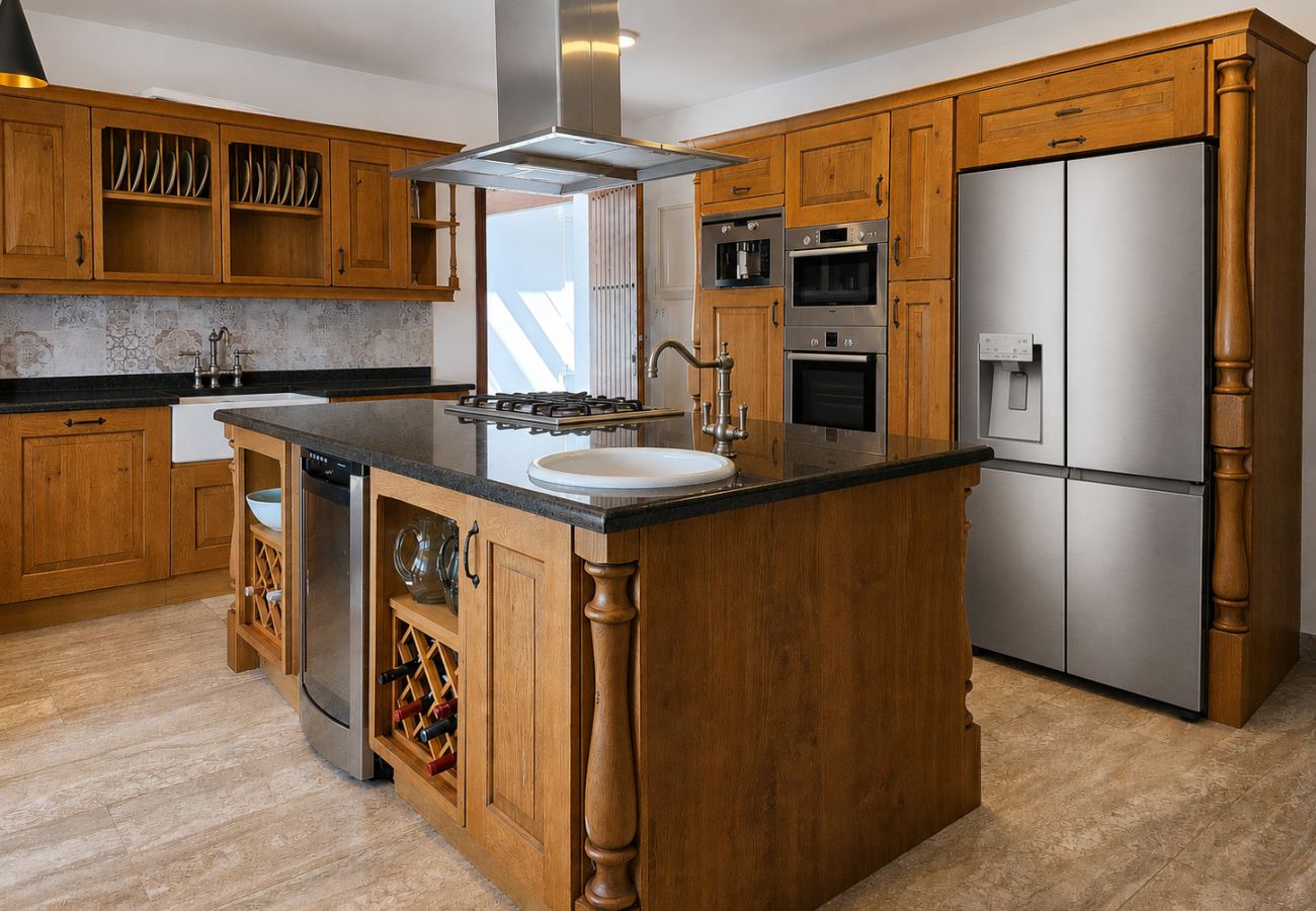 Villa in Mijas Costa - Four bed countryside villa with private pool