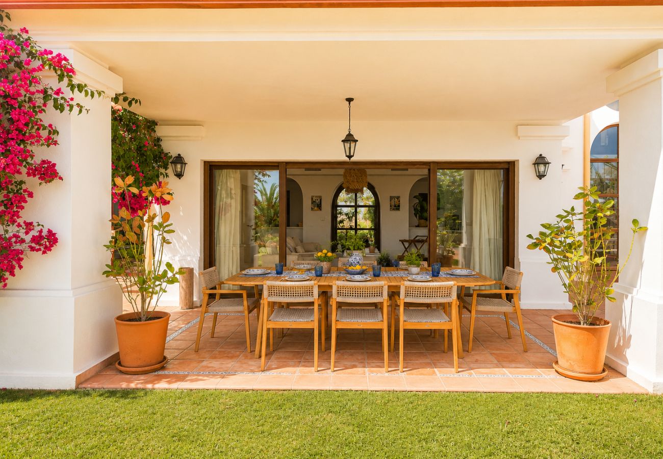 Villa in Mijas Costa - Four bed countryside villa with private pool