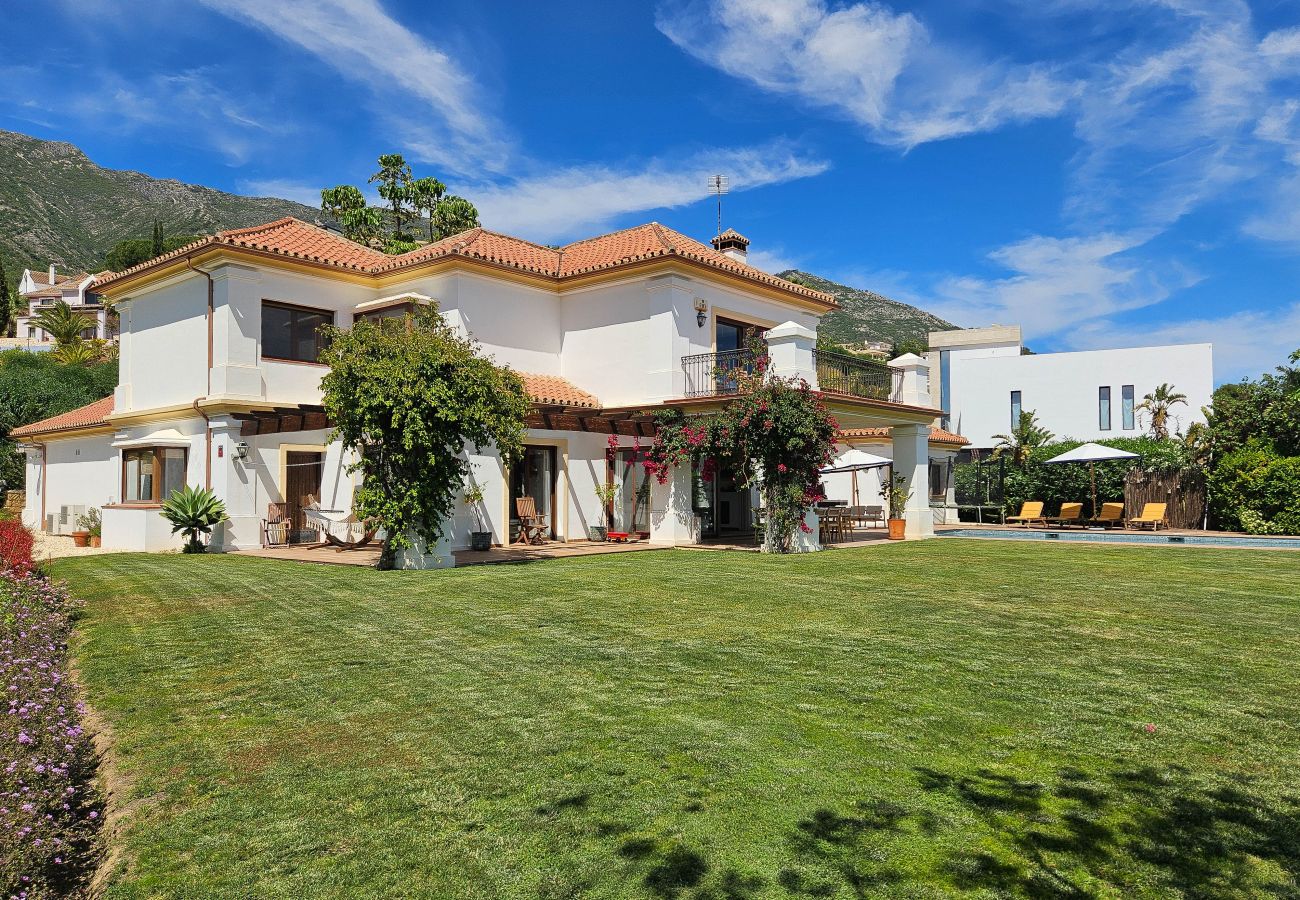 Villa in Mijas Costa - Four bed countryside villa with private pool