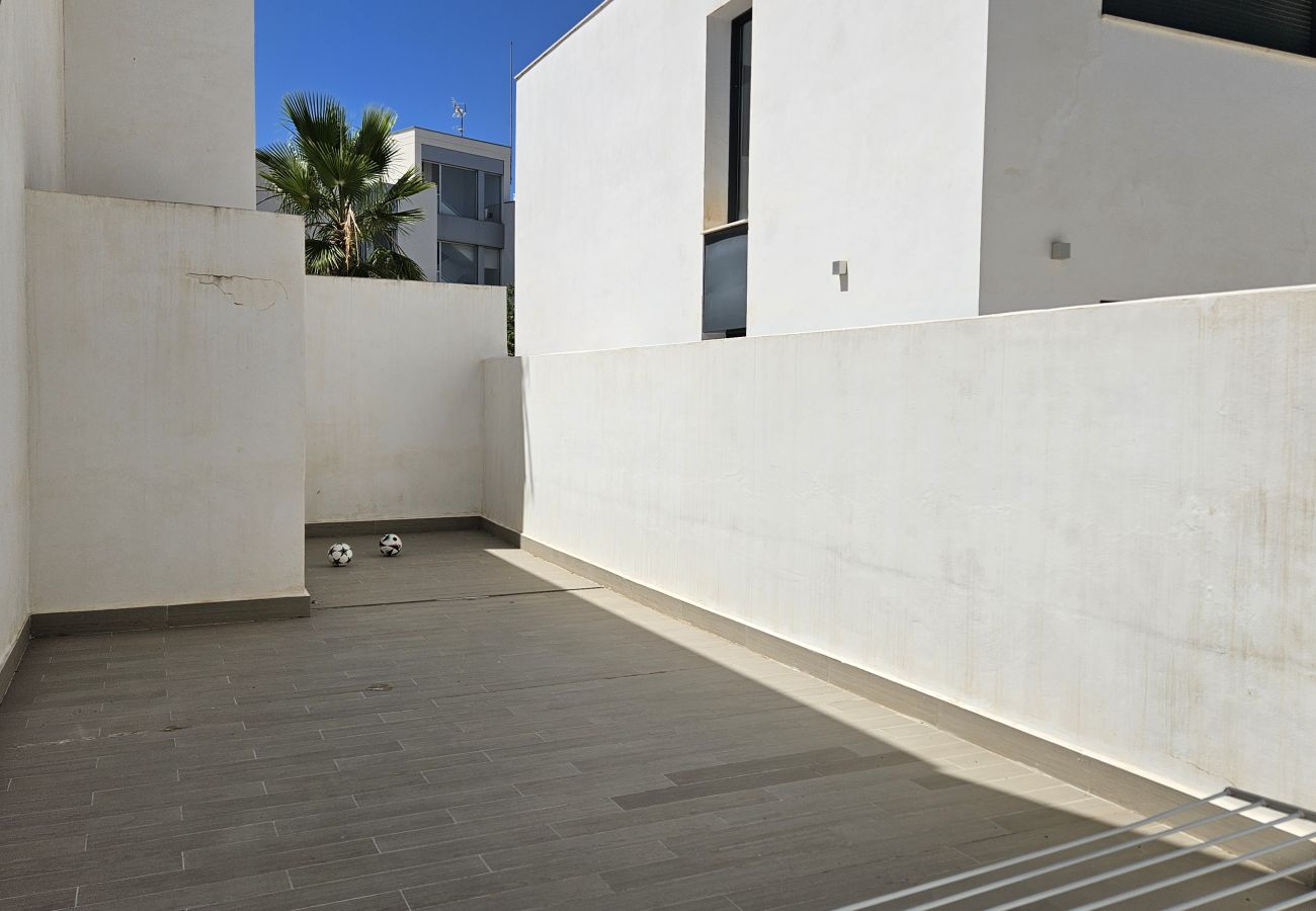 Terraced House in Estepona - Four bedroom townhouse, Cancelada