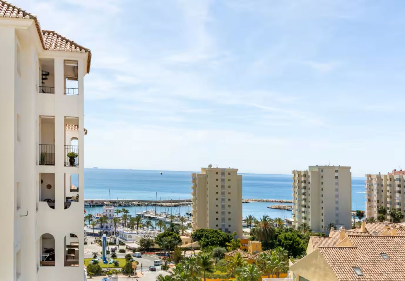 Apartment in Estepona - 3 bed apartment, near port in Estepona