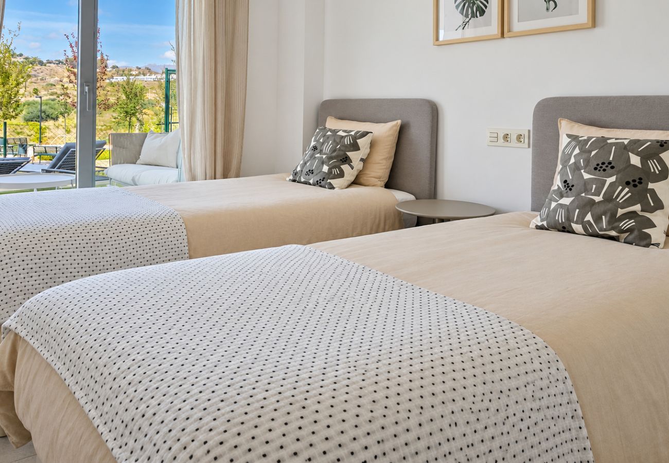 Apartment in Mijas Costa - Garden apartment in La Cala Sunset